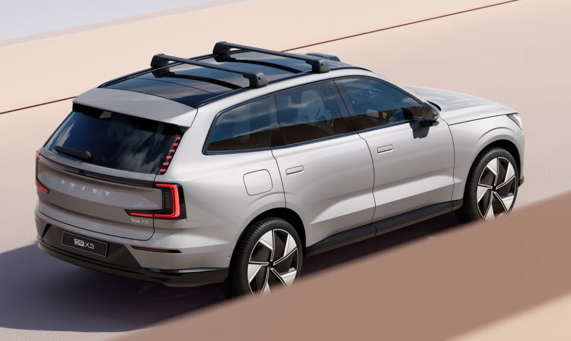 2025-volvo-ex90-overhead.png