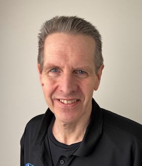 Staff member John Robinson from ID_32ac2a568baa