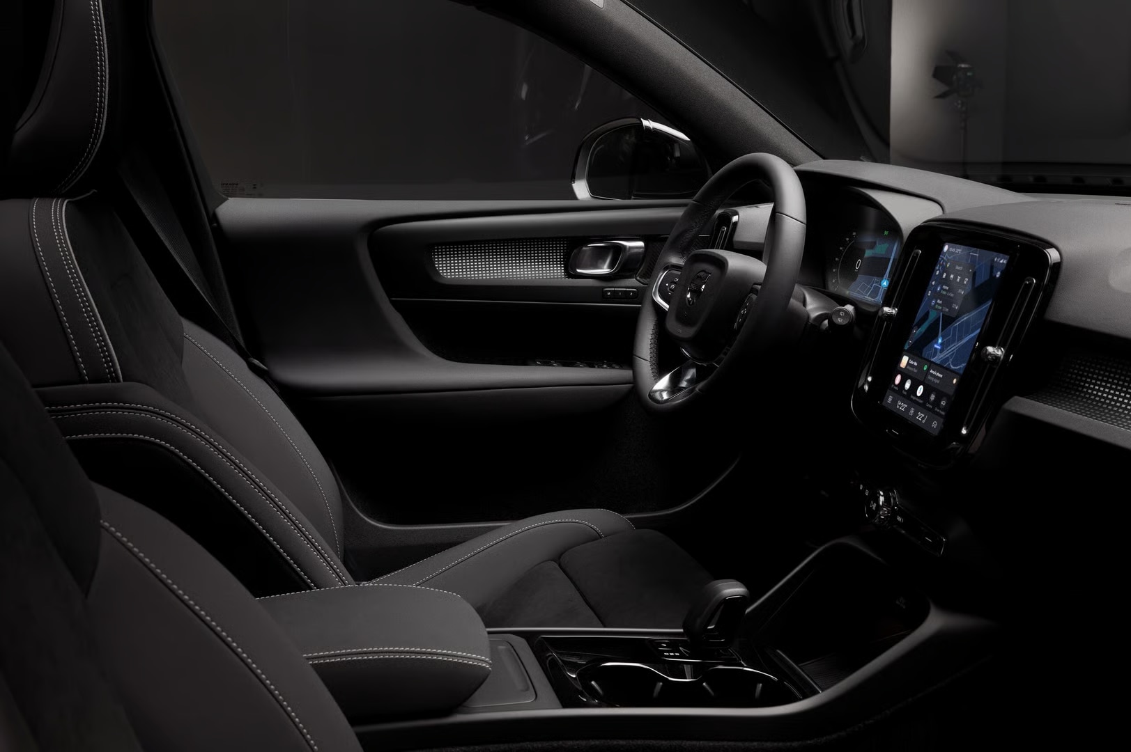 2026 Volvo X40 interior tech and front seating