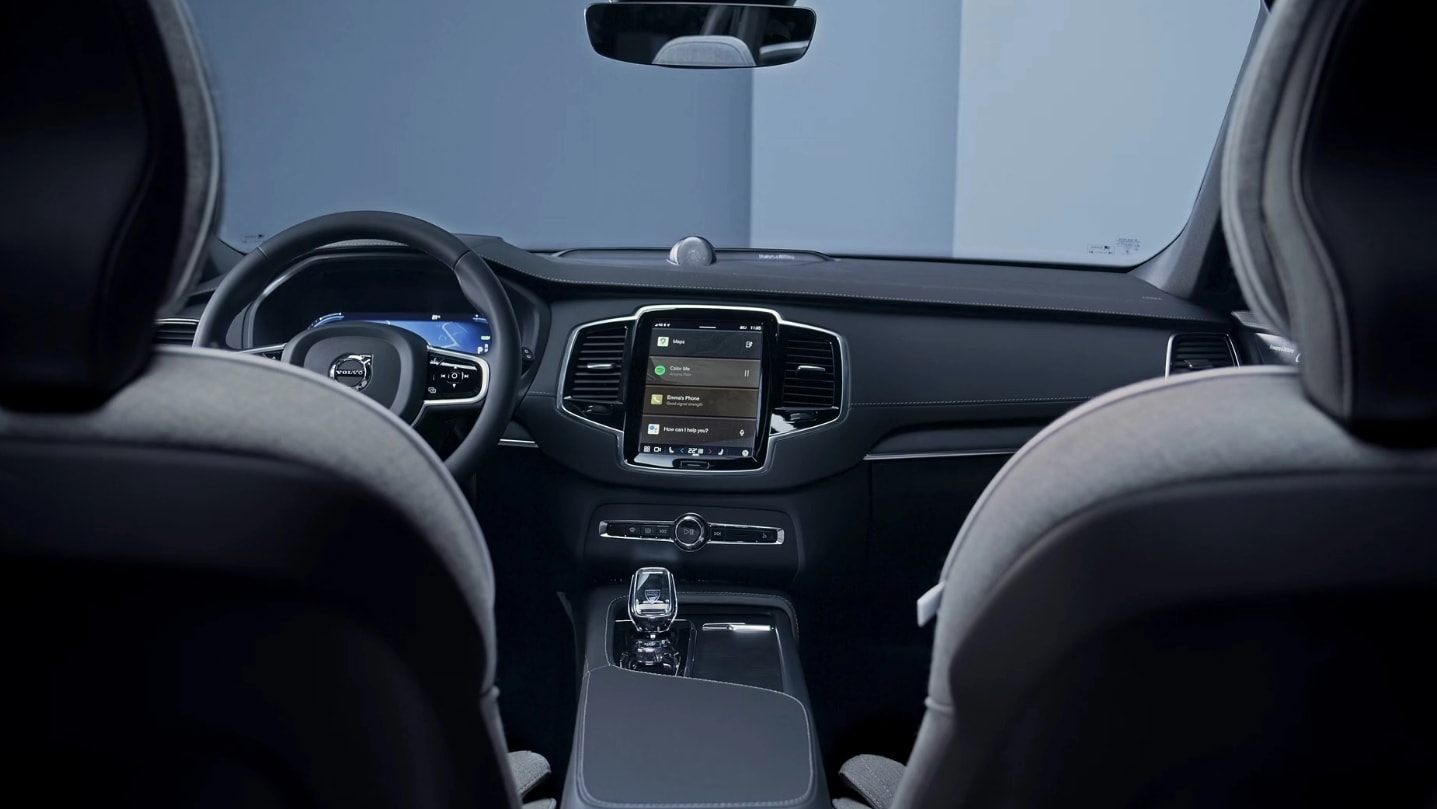 2025 Volvo XC90 Recharge Interior