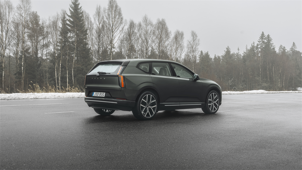 2027 Volvo EX60 Exterior image