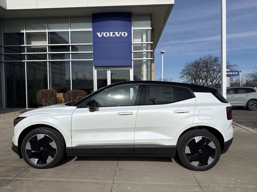 New 2026 Volvo EX30 Twin Motor Plus SUV