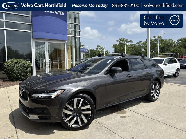 2025 Volvo V90 Cross Country B6 Wagon