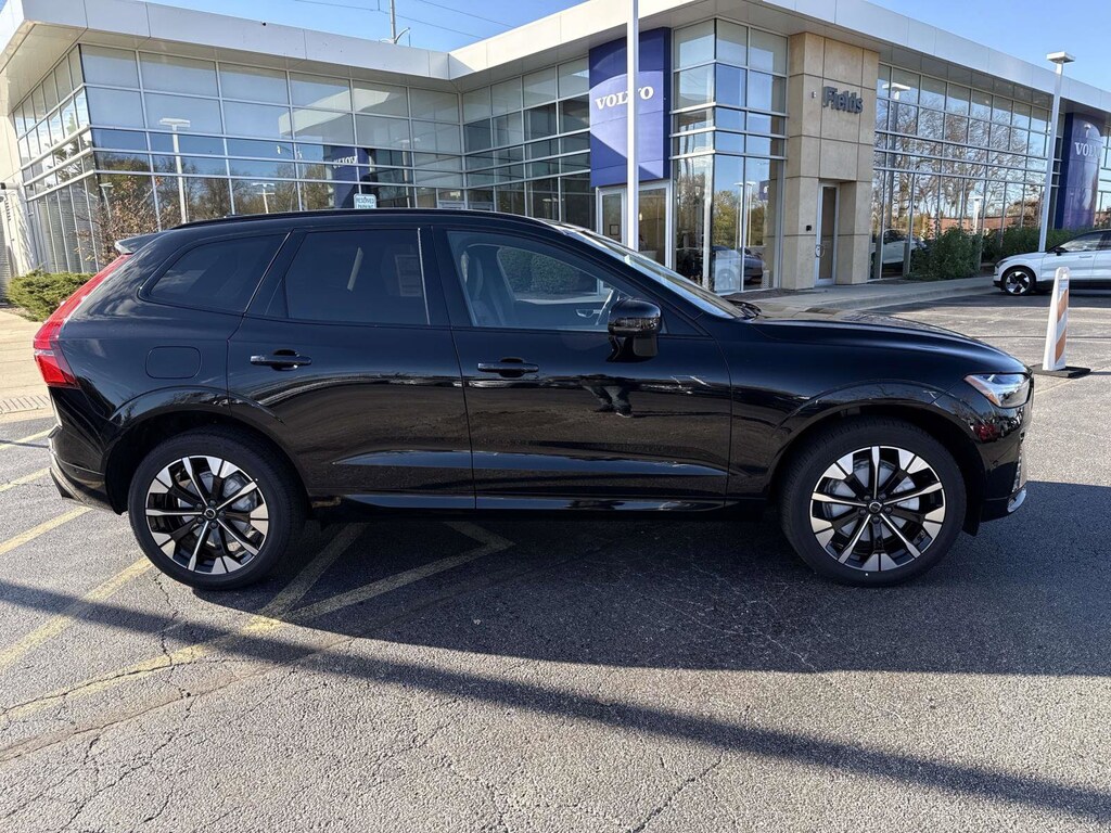 New 2026 Volvo XC60 B5 Plus SUV