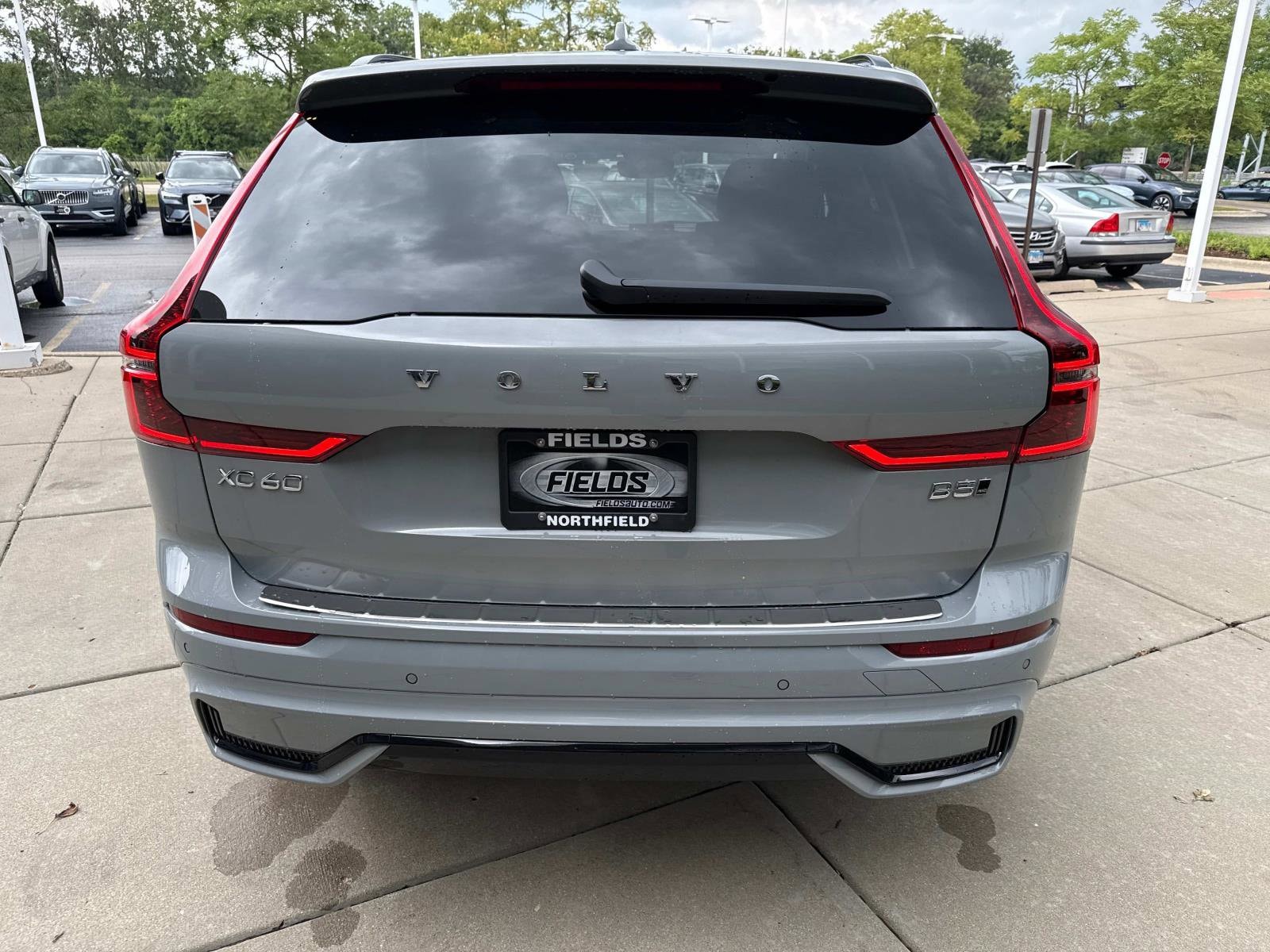2026 Volvo XC60 Plus - Photo 6