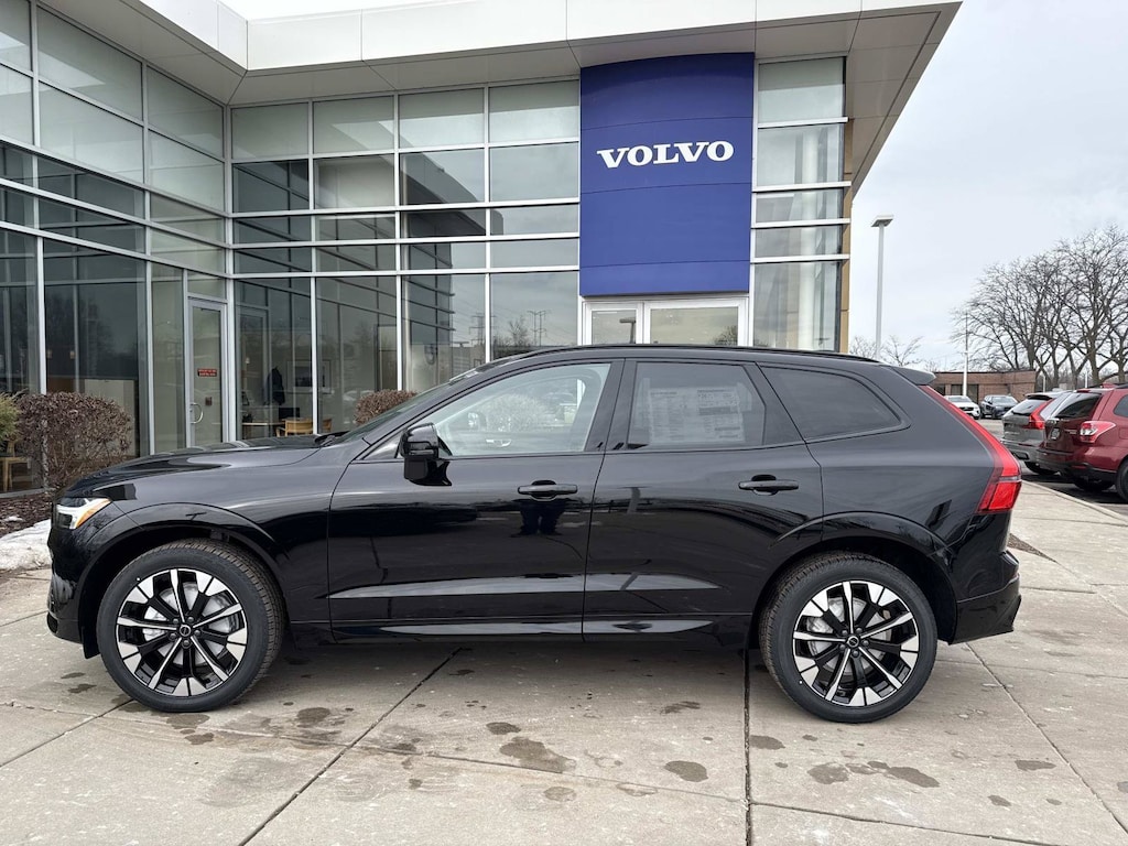 New 2026 Volvo XC60 B5 Plus SUV