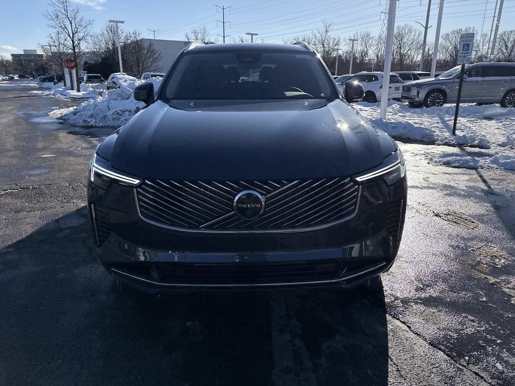 New 2026 Volvo XC90 plug-in hybrid T8 Plus 7-Seater SUV