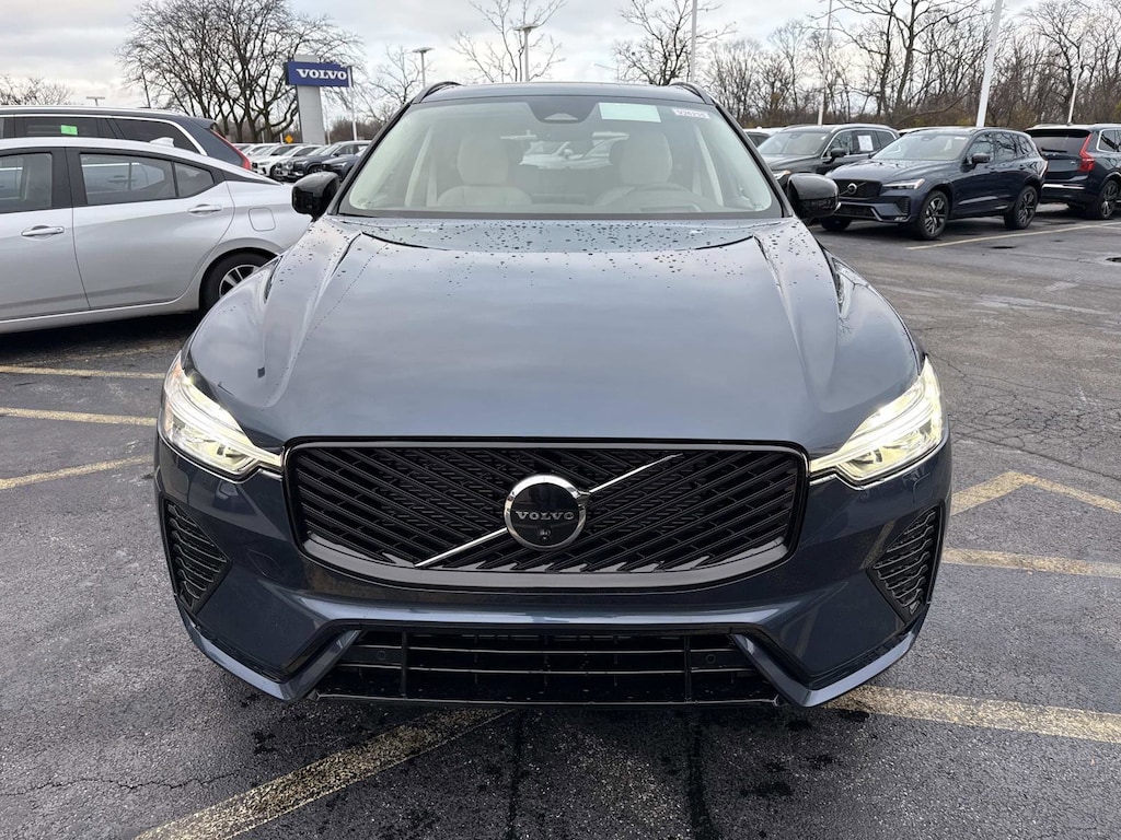 New 2026 Volvo XC60 B5 Ultra SUV