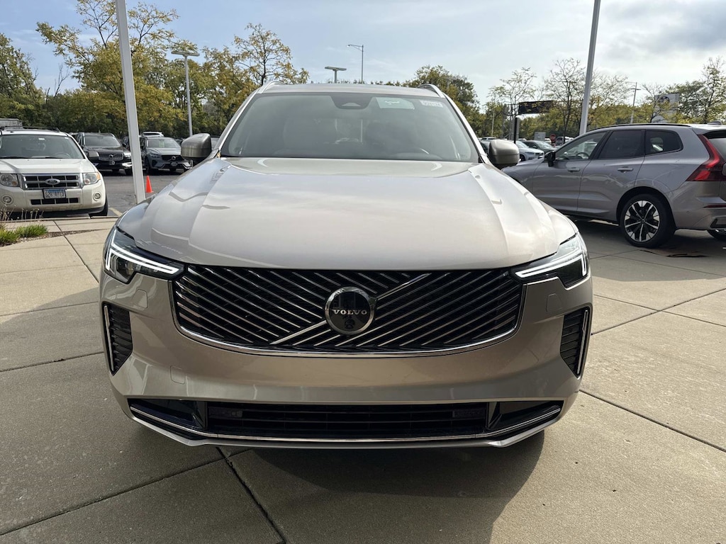 New 2026 Volvo XC90 B6 Plus 7-Seater SUV