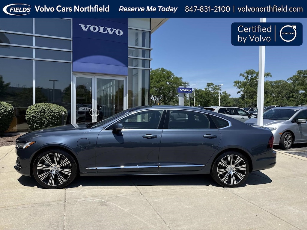Certified 2024 Volvo S90 plug-in hybrid Ultimate Sedan