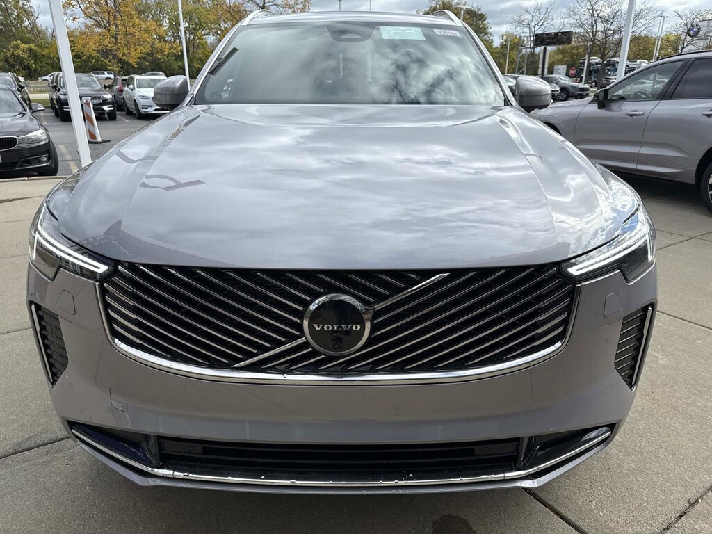 New 2026 Volvo XC90 B6 Plus 7-Seater SUV