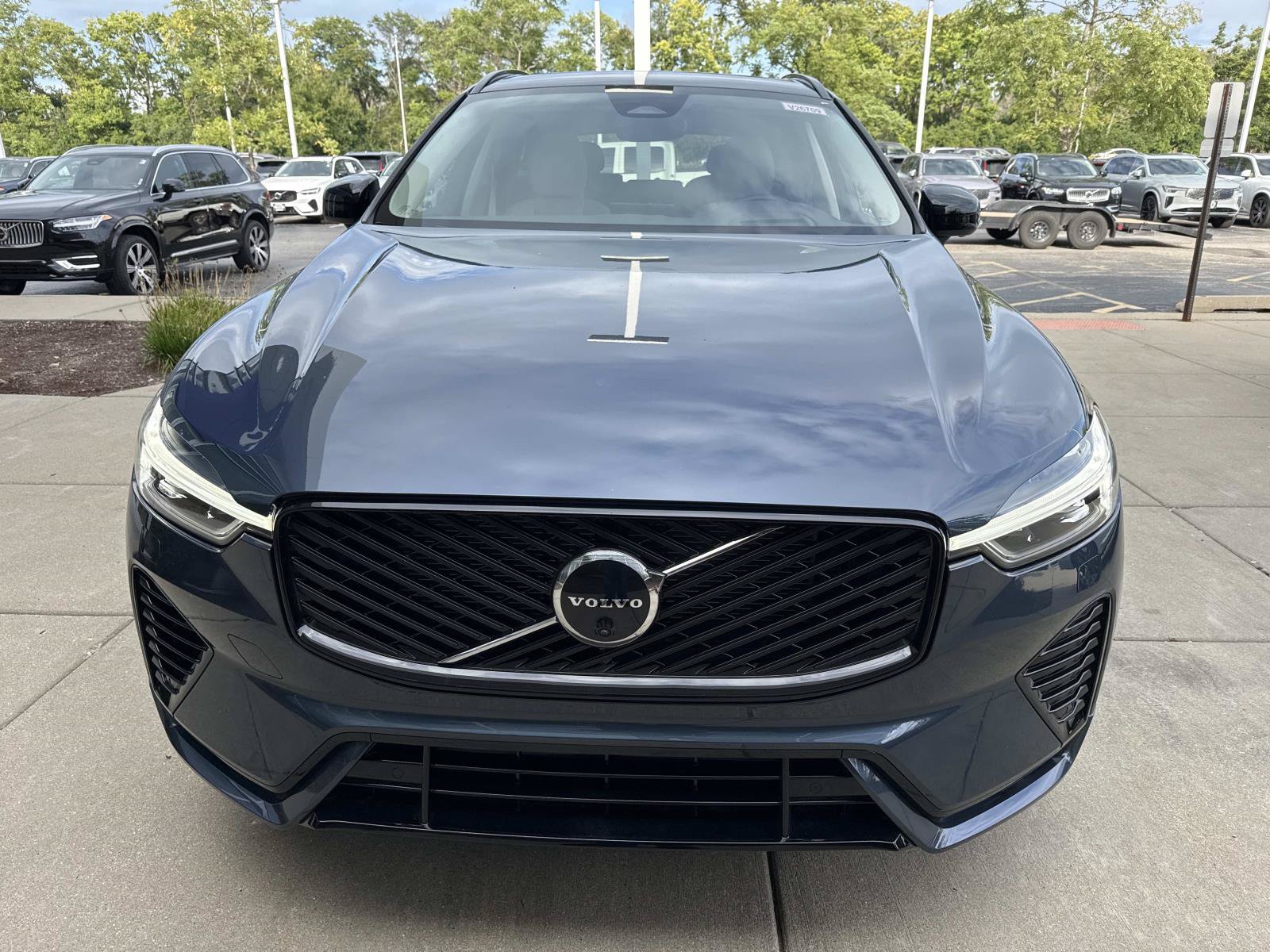 New 2026 Volvo XC60 plug-in hybrid T8 Ultra SUV