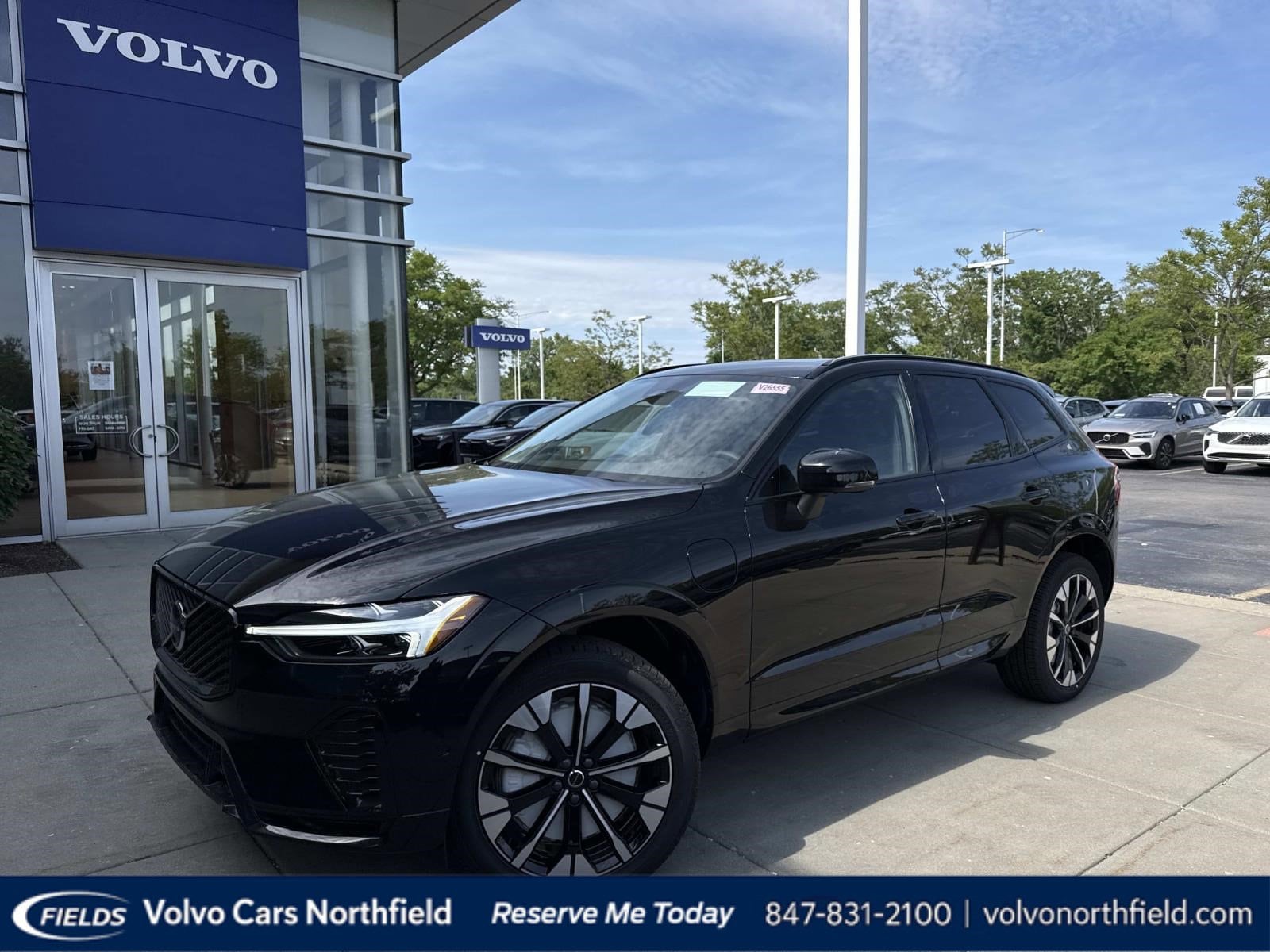 2026 Volvo XC60 T8 Plus Dark AWD's photo