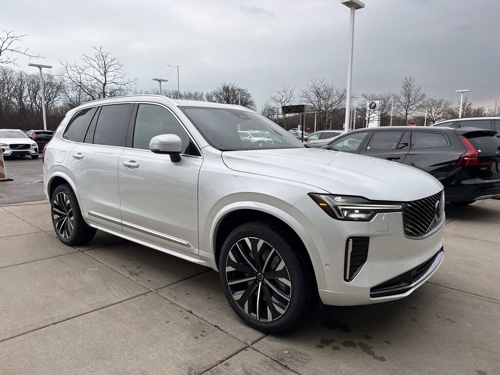 New 2026 Volvo XC90 B5 Plus 7-Seater SUV