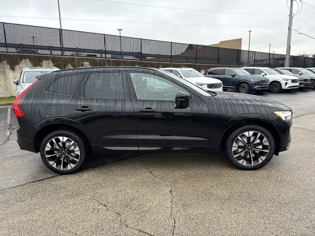 New 2026 Volvo XC60 B5 Plus SUV