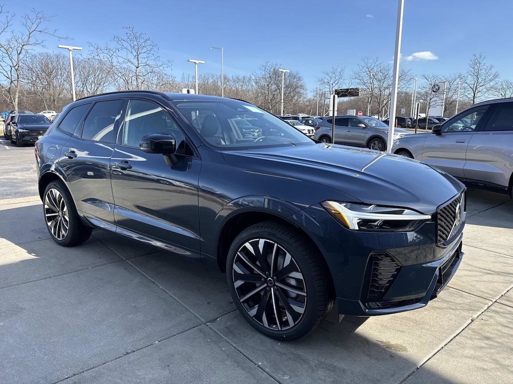 New 2026 Volvo XC60 B5 Ultra SUV