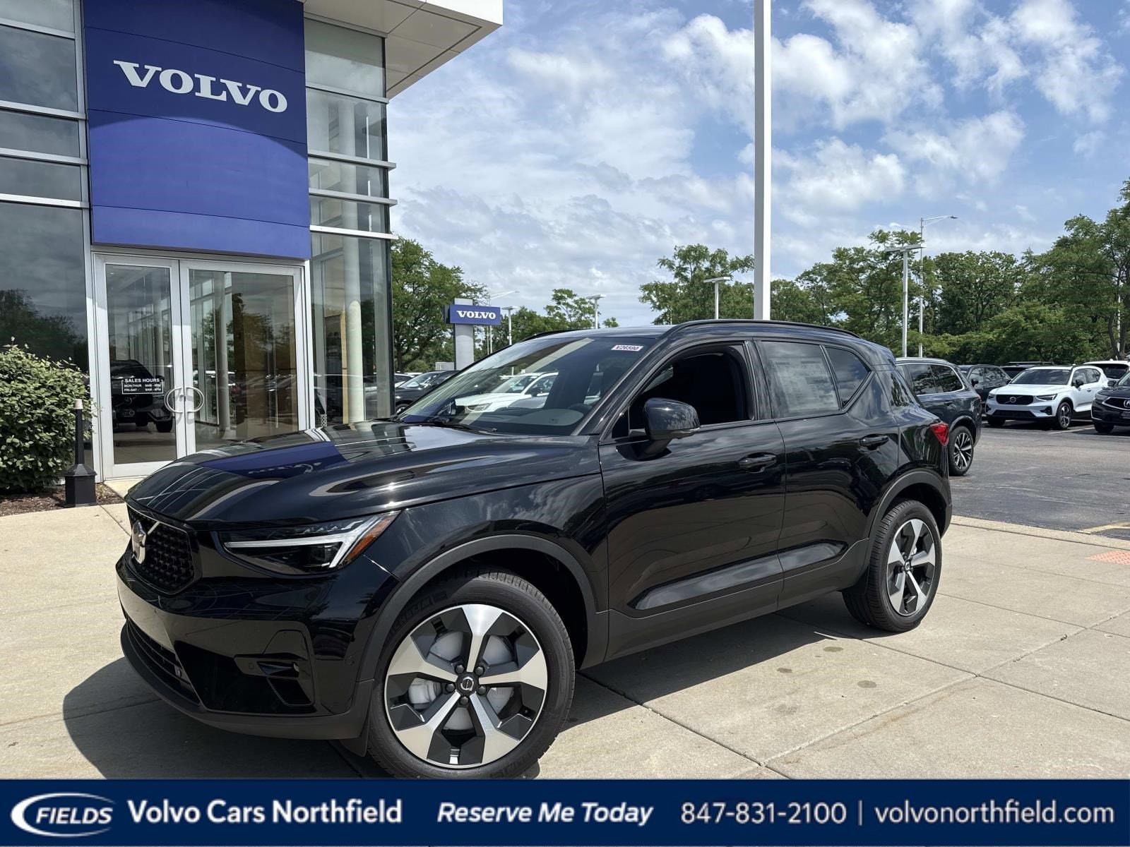 2026 Volvo XC40 SUV 