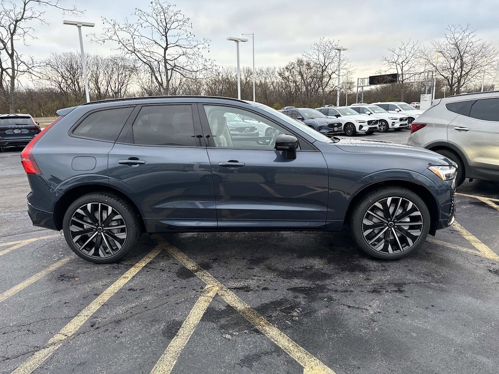 New 2026 Volvo XC60 B5 Ultra SUV