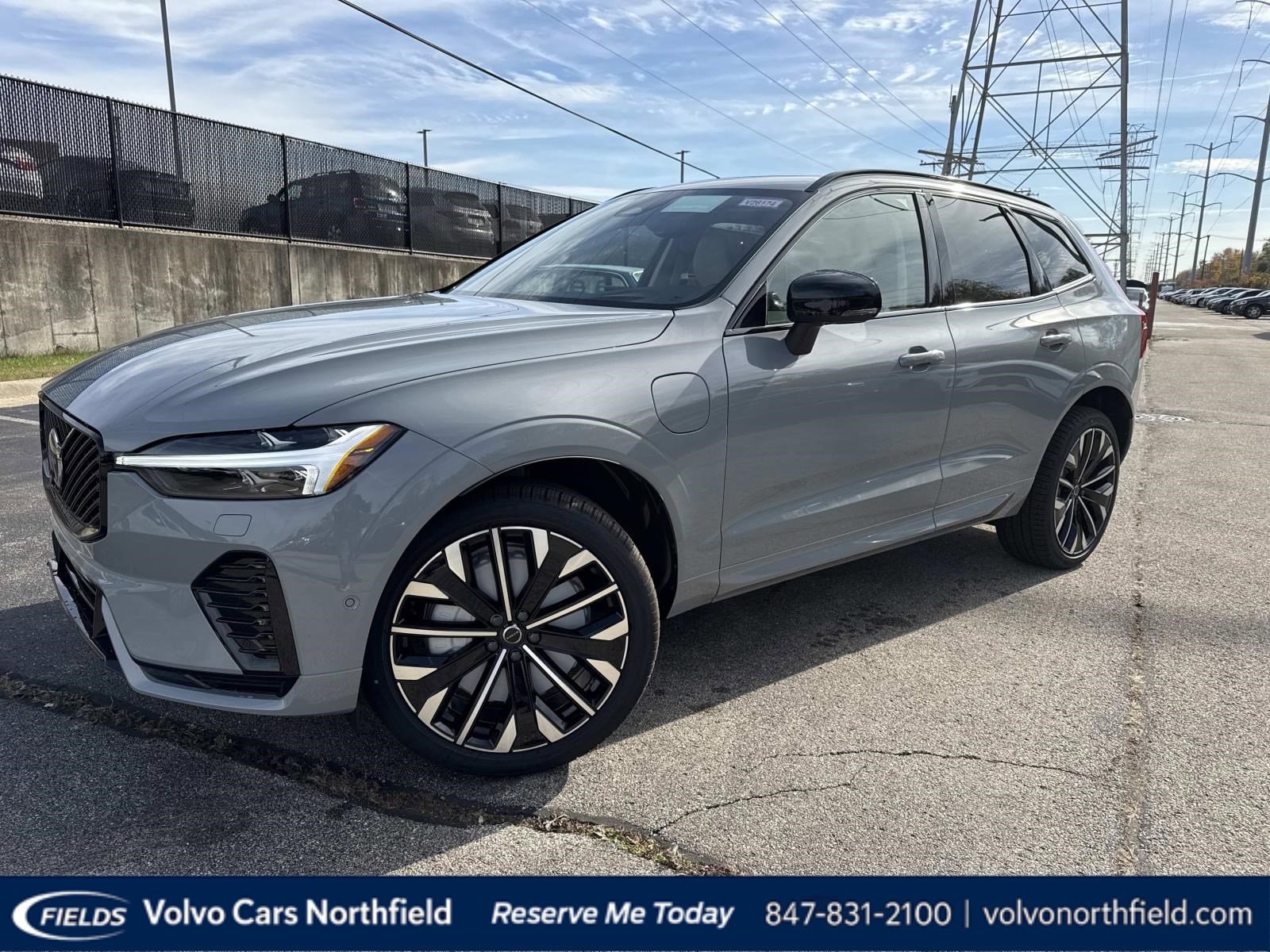 2026 Volvo XC60 Ultra's photo