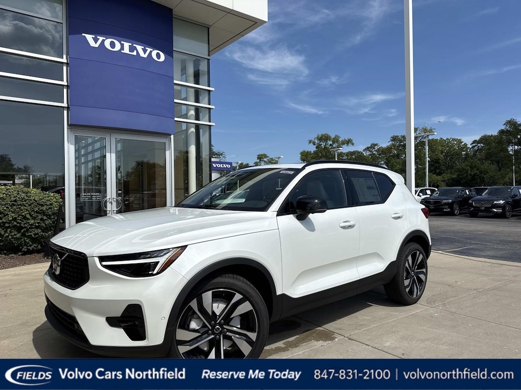 New 2026 Volvo XC40 B5 Ultra SUV
