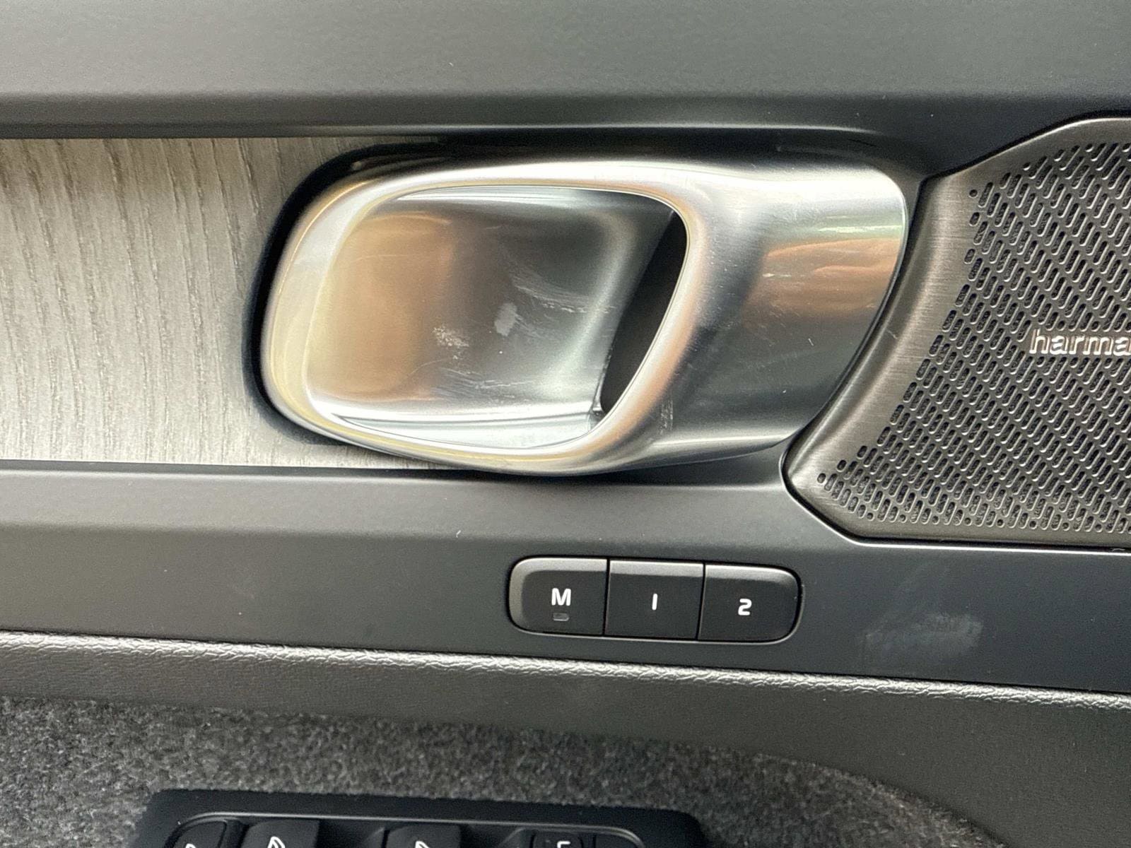 2026 Volvo XC40 Ultra - Photo 19