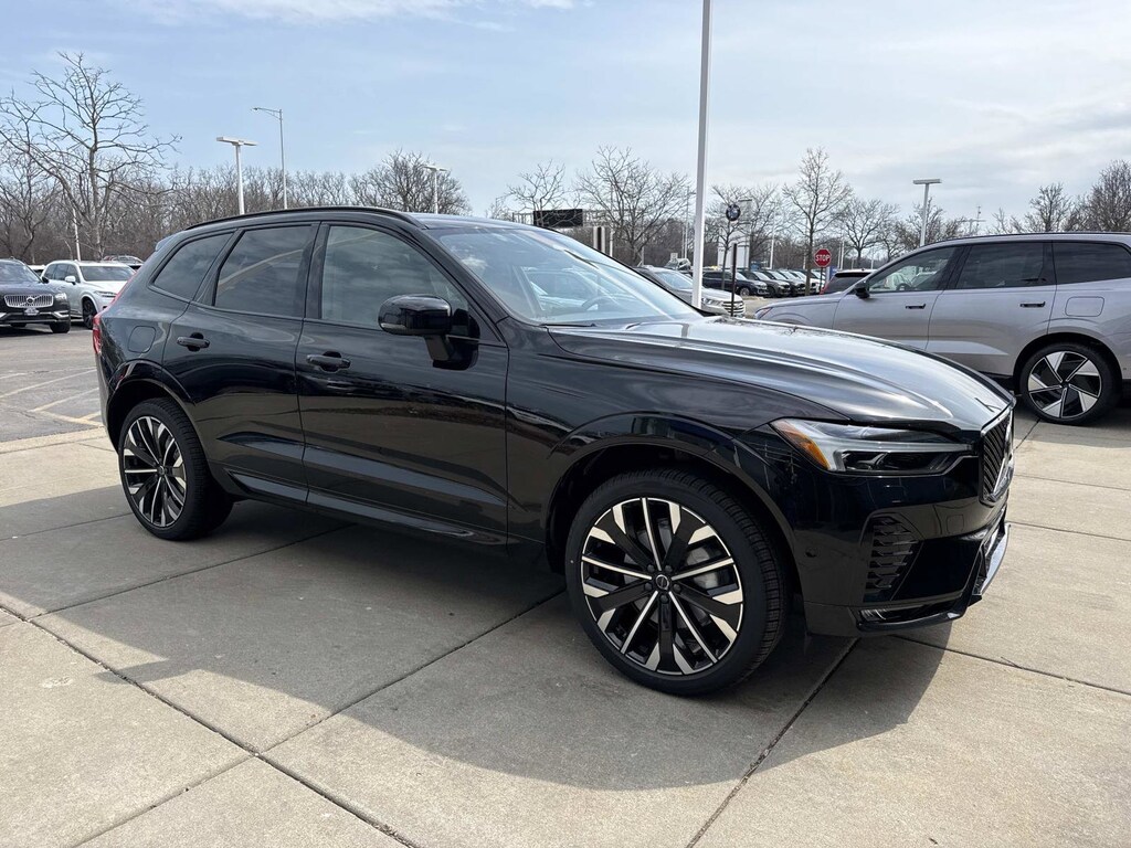 New 2026 Volvo XC60 B5 Ultra SUV