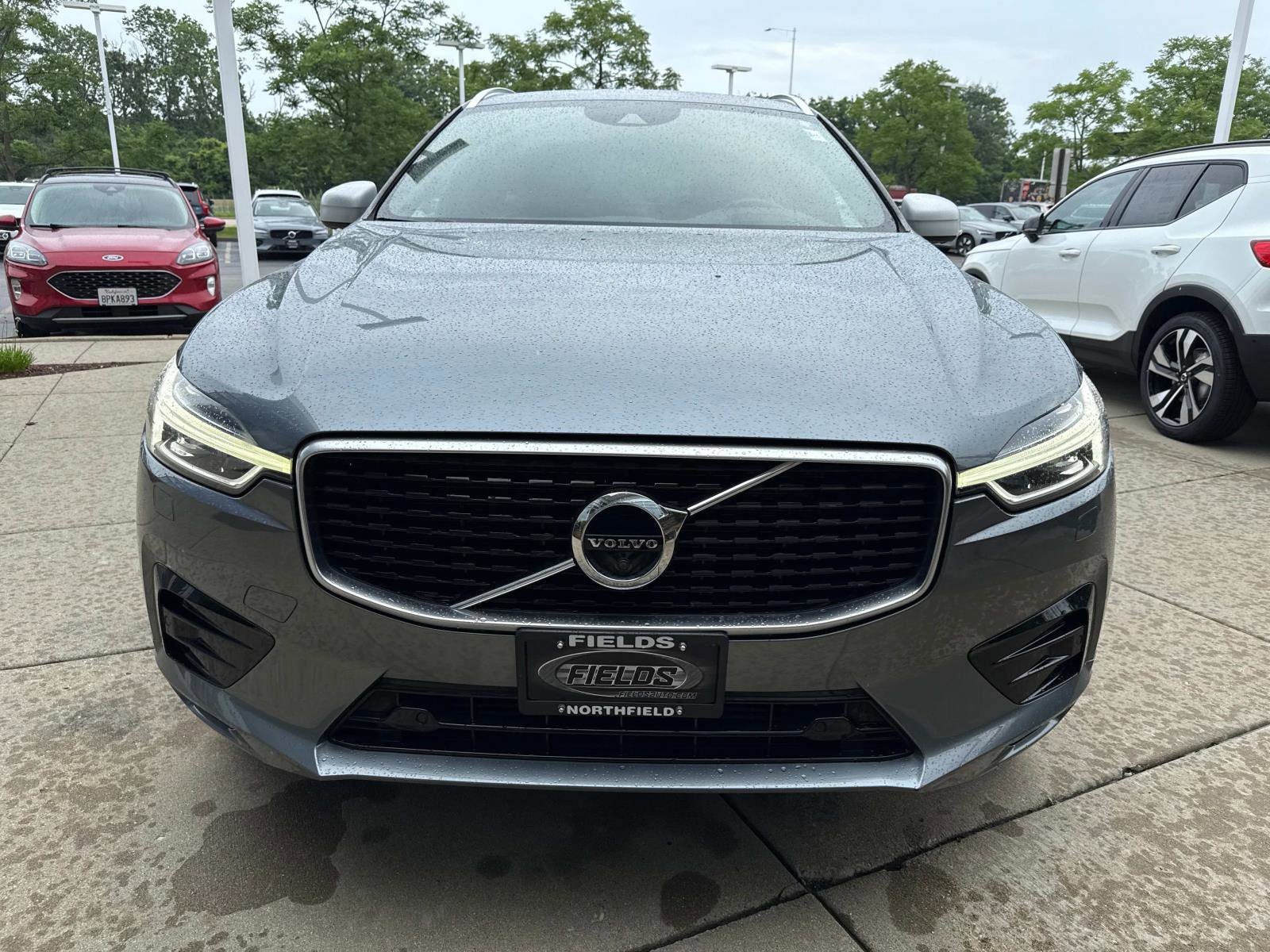 Used 2018 Volvo XC60 R-Design with VIN LYVA22RM4JB118203 for sale in Northfield, IL