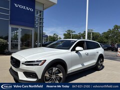 2026 Volvo V60 Cross Country B5 Plus AWD Wagon