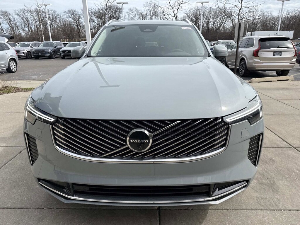 New 2026 Volvo XC90 B6 Plus 7-Seater SUV