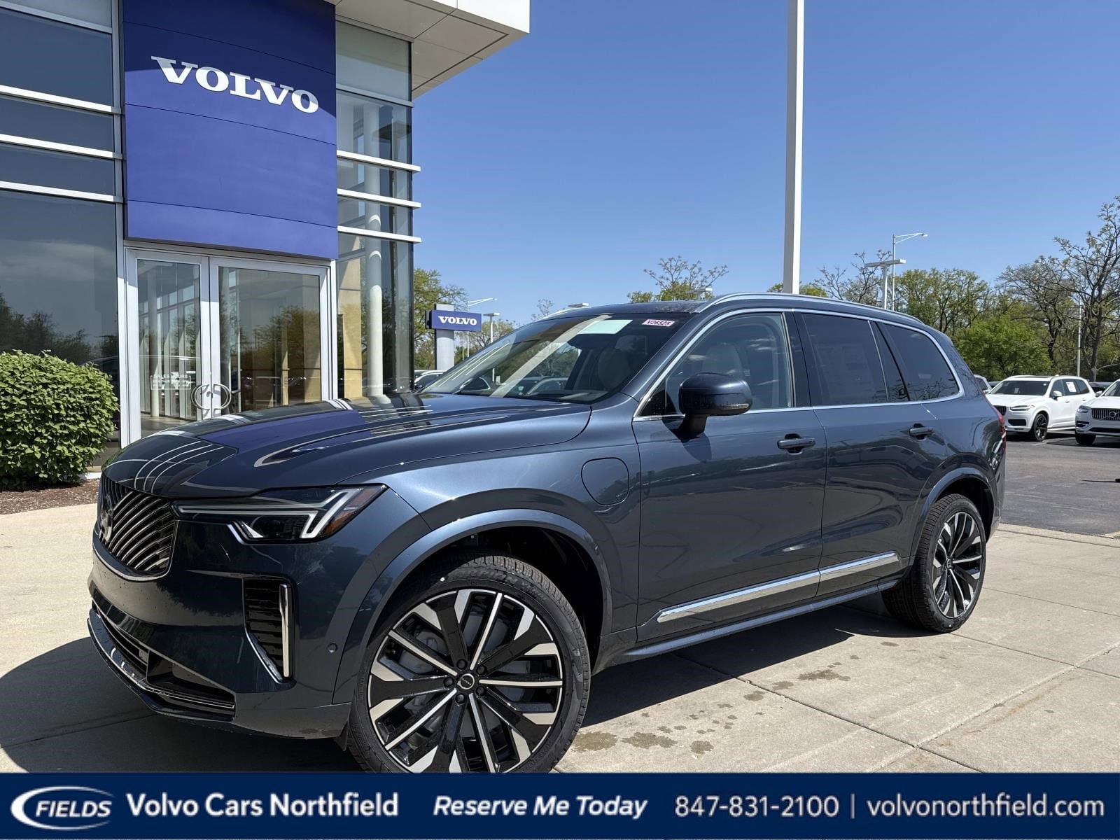 2026 Volvo XC90 T8 Recharge Ultra Bright 4WD's photo