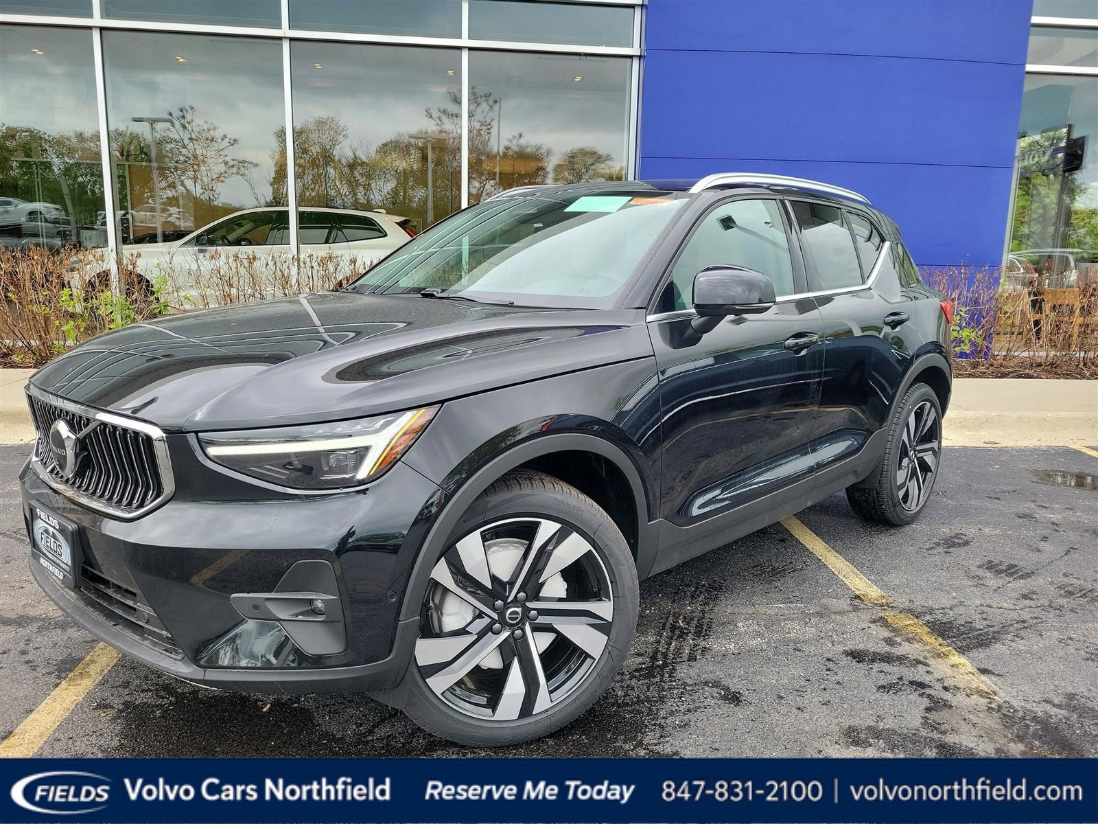 2025 Volvo XC40 Ultra's photo