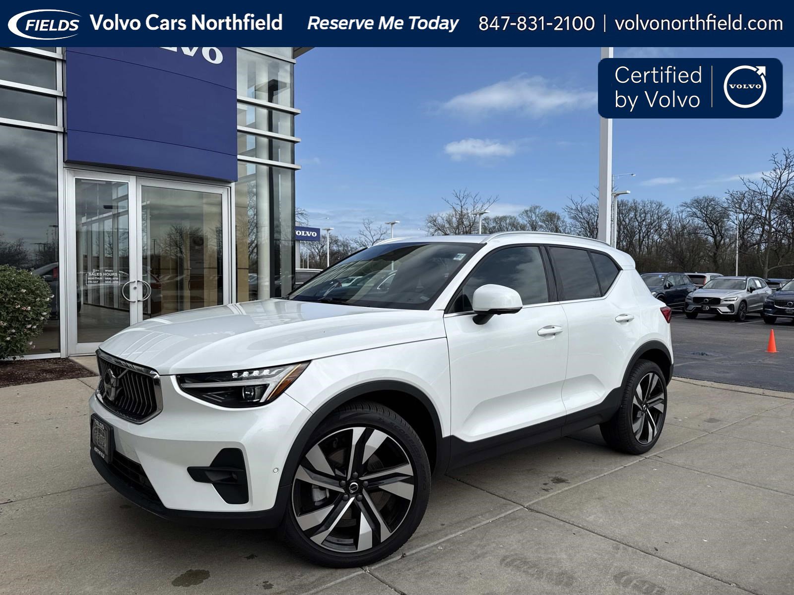 2023 Volvo XC40