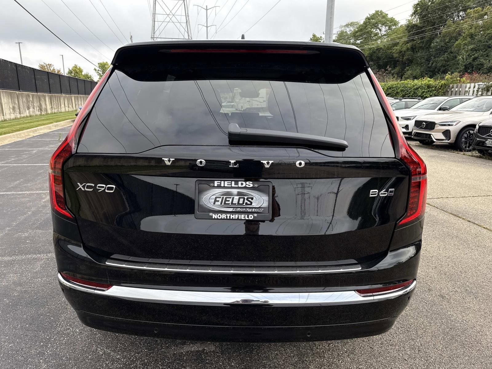 2026 Volvo XC90 Plus - Photo 6