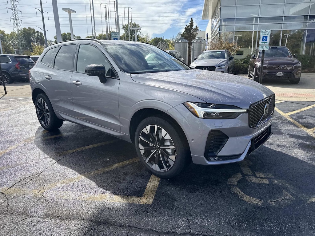 New 2026 Volvo XC60 B5 Plus SUV