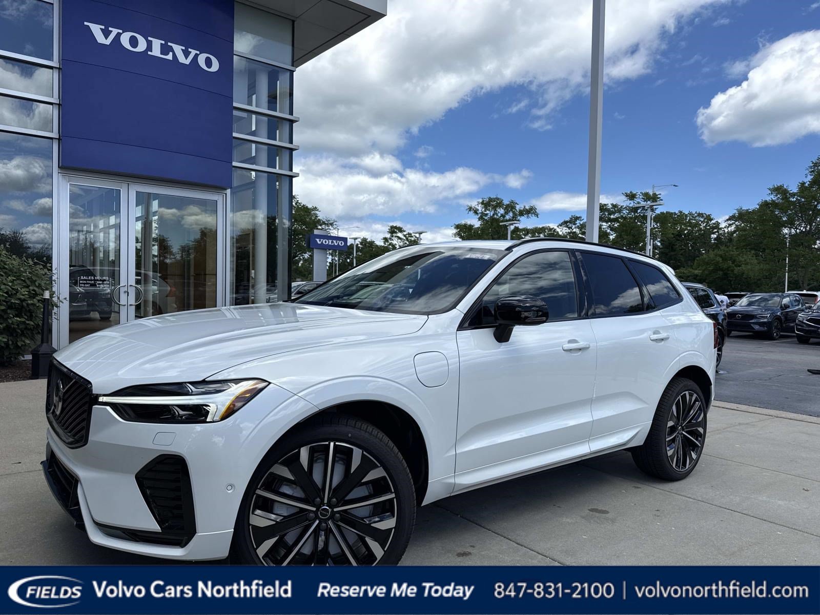  Volvo XC60 plug-in hybrid