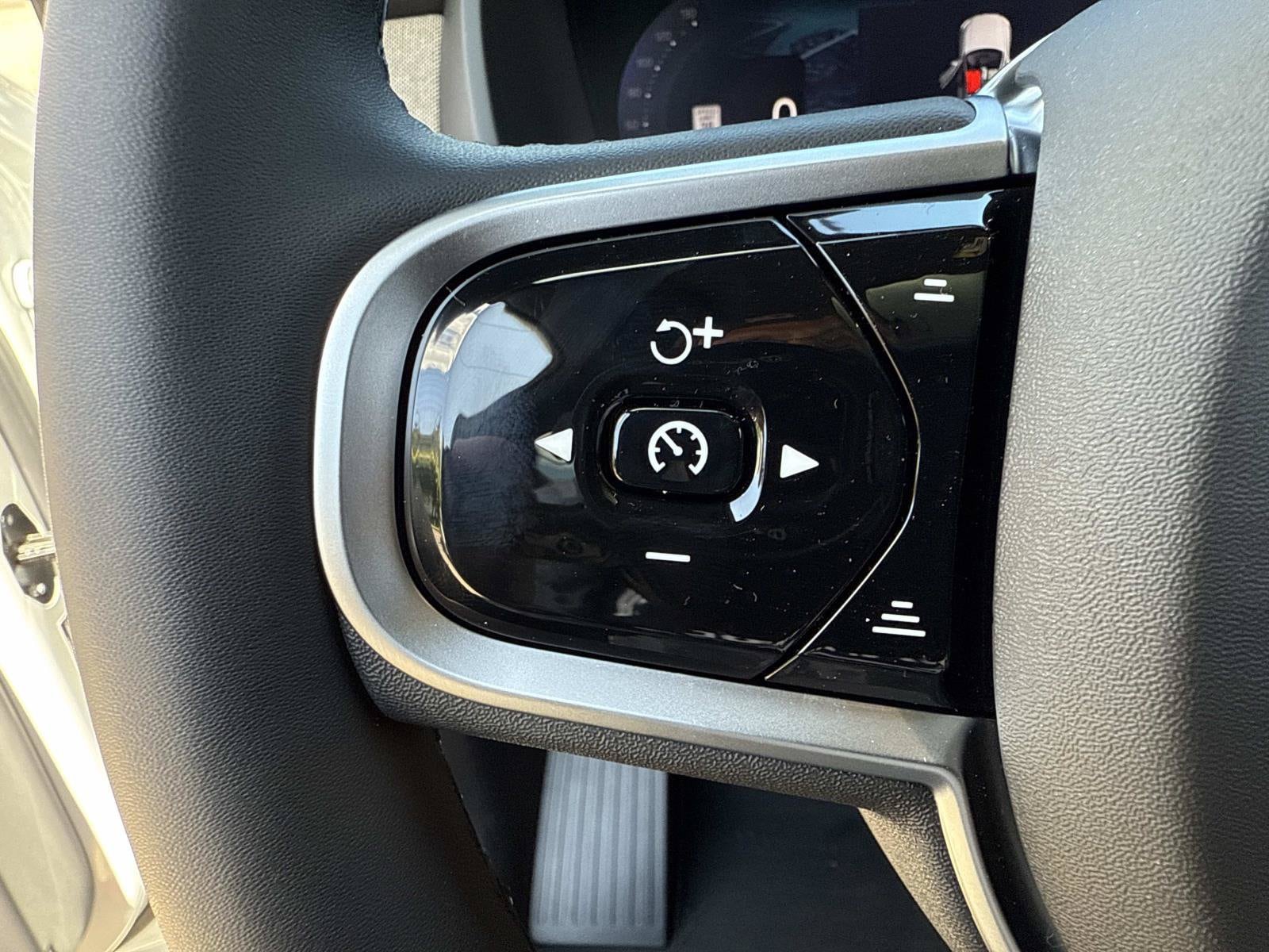 2026 Volvo XC90 Ultra - Photo 34