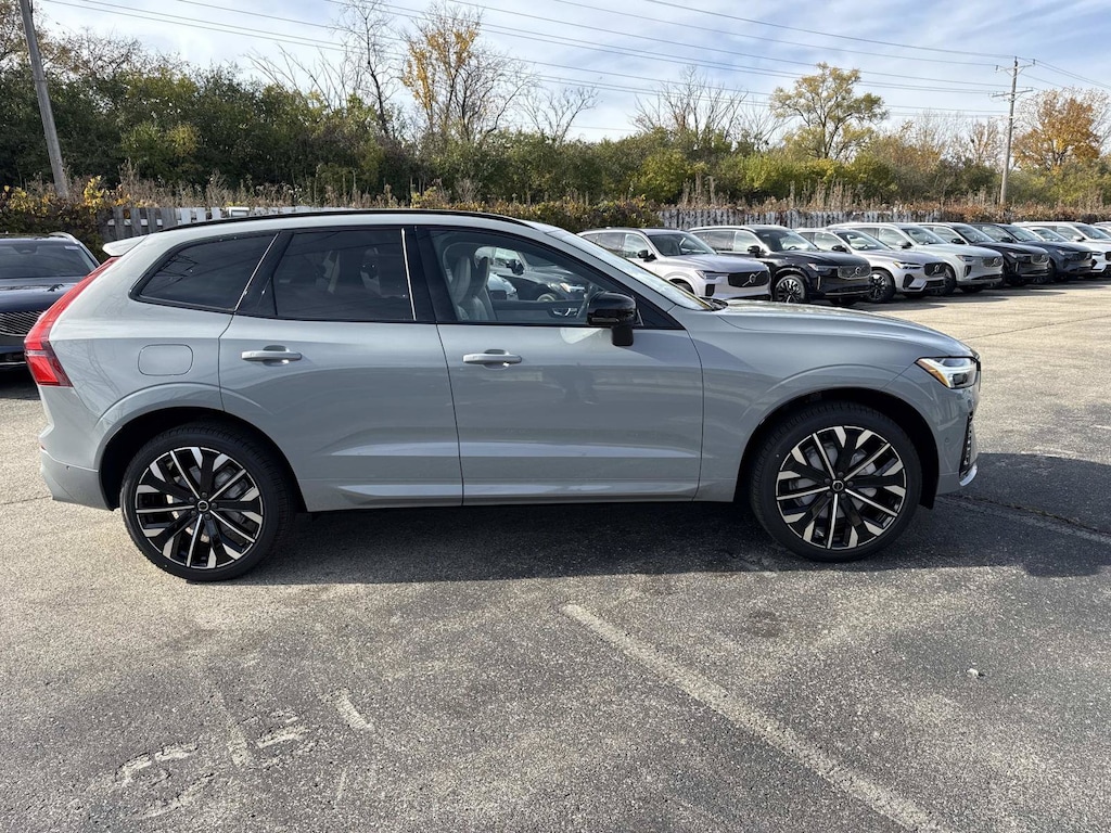 New 2026 Volvo XC60 B5 Ultra SUV