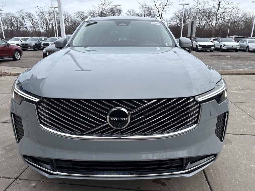 New 2026 Volvo XC90 B6 Plus 7-Seater SUV