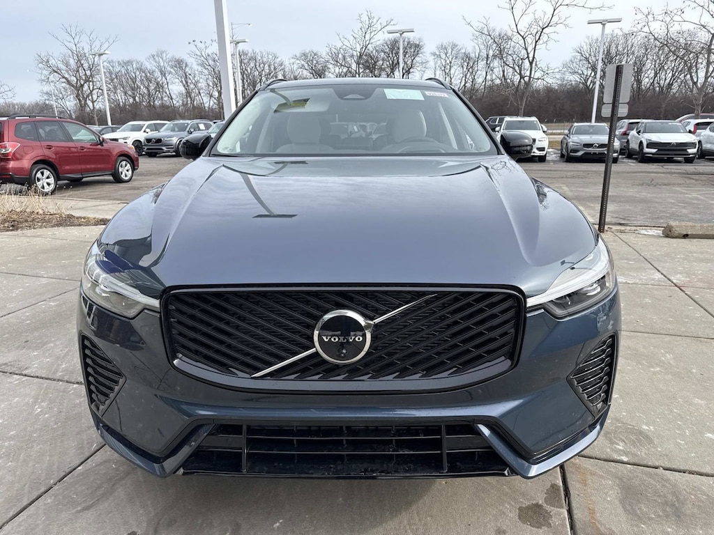 New 2026 Volvo XC60 B5 Ultra SUV