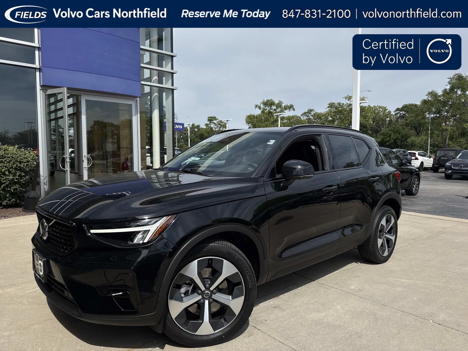 2023 Volvo XC40 SUV 