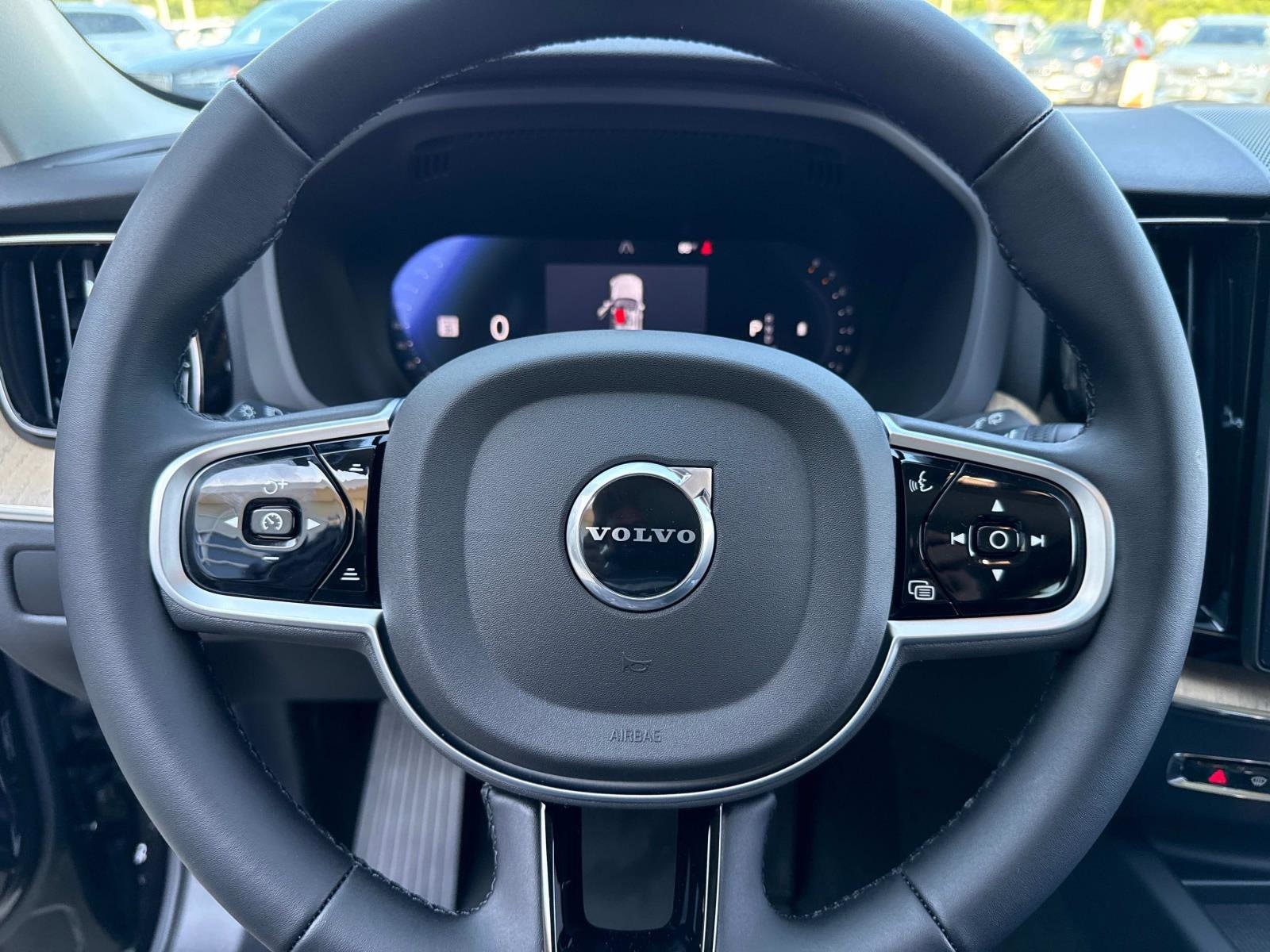 2026 Volvo XC60 Plus - Photo 30