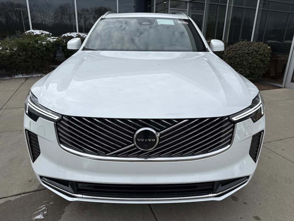 New 2026 Volvo XC90 B6 Plus 7-Seater SUV