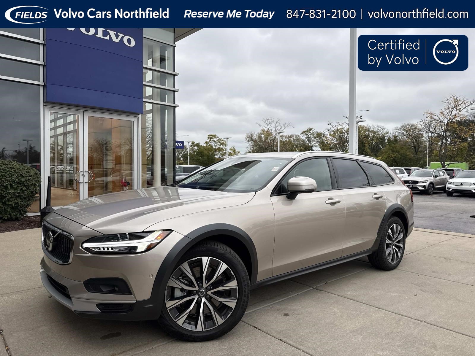 2025 Volvo V90 Cross Country