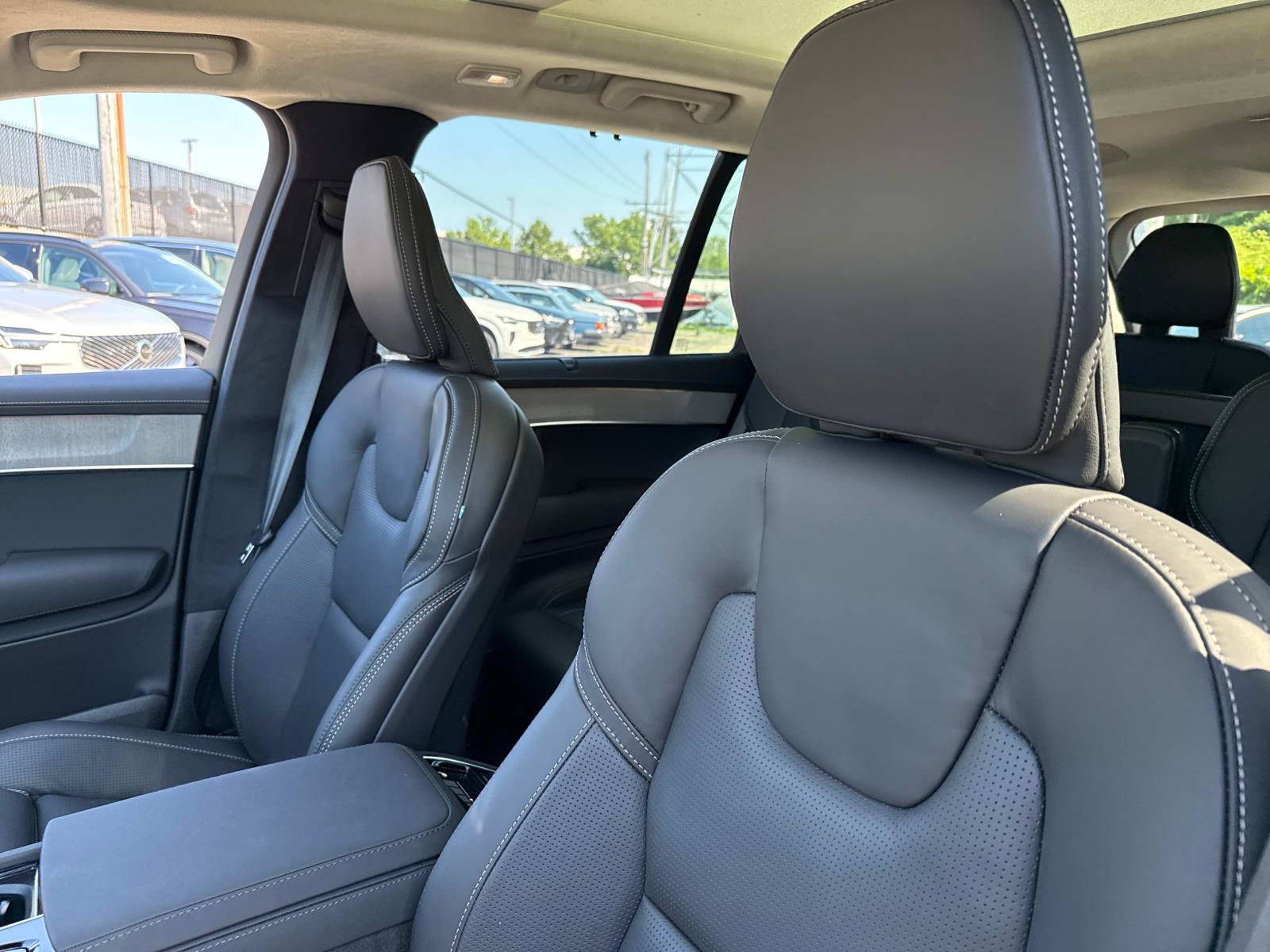 2026 Volvo XC90 Ultra - Photo 20