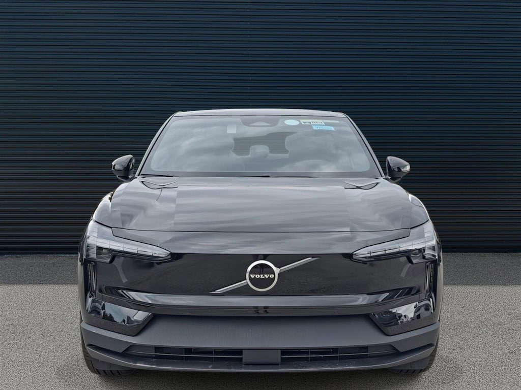New 2025 Volvo EX30 Twin Motor Plus SUV
