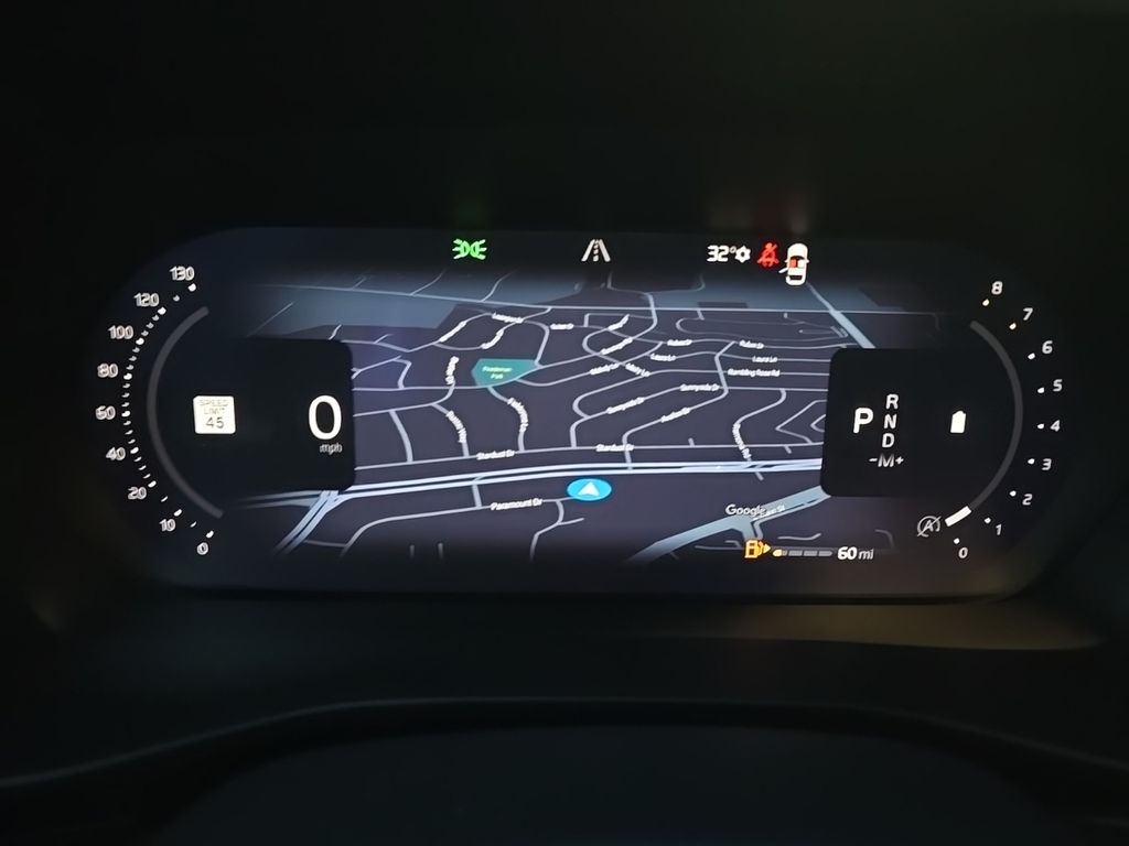 2026 Volvo XC40 Ultra - Photo 11