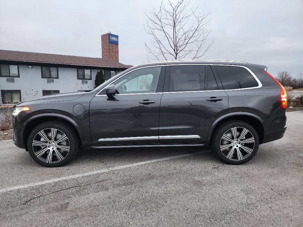 Used 2024 Volvo XC90 Plus with VIN YV4H60LE9R1255615 for sale in Glencoe, IL