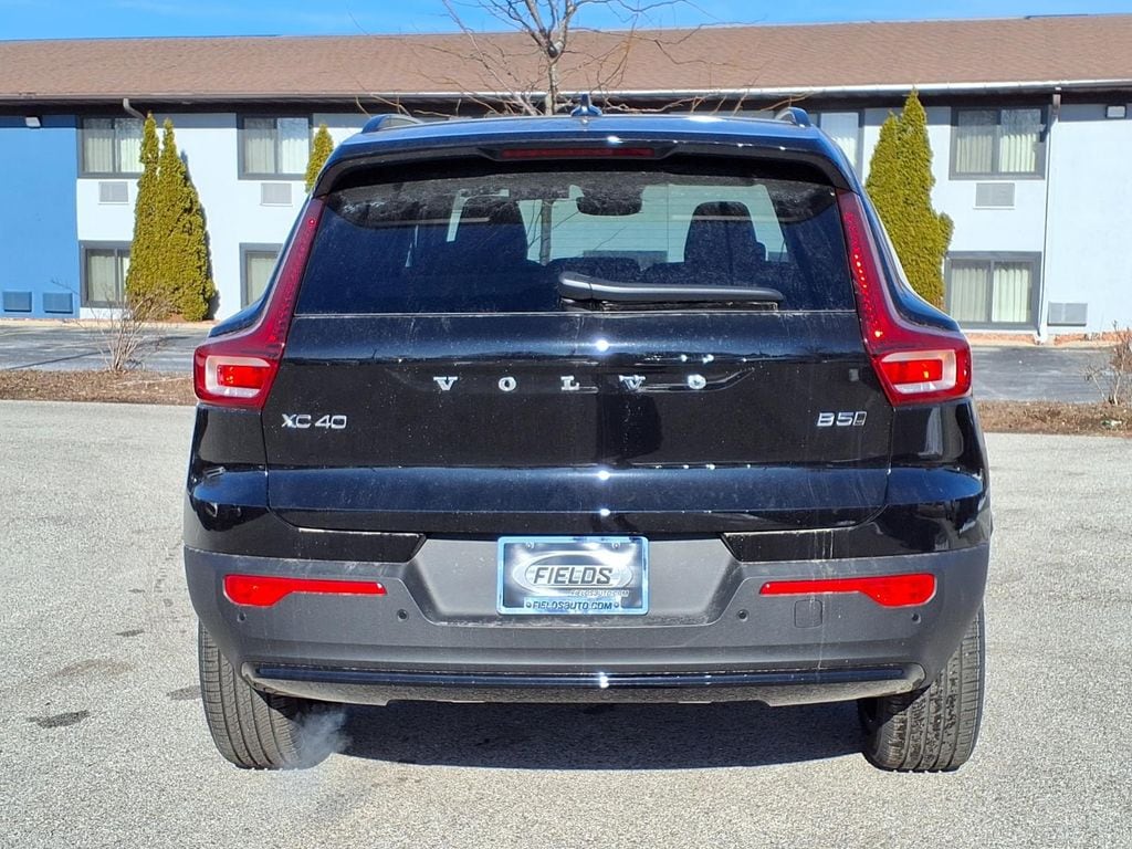 New 2026 Volvo XC90 plug-in hybrid T8 Plus 7-Seater SUV