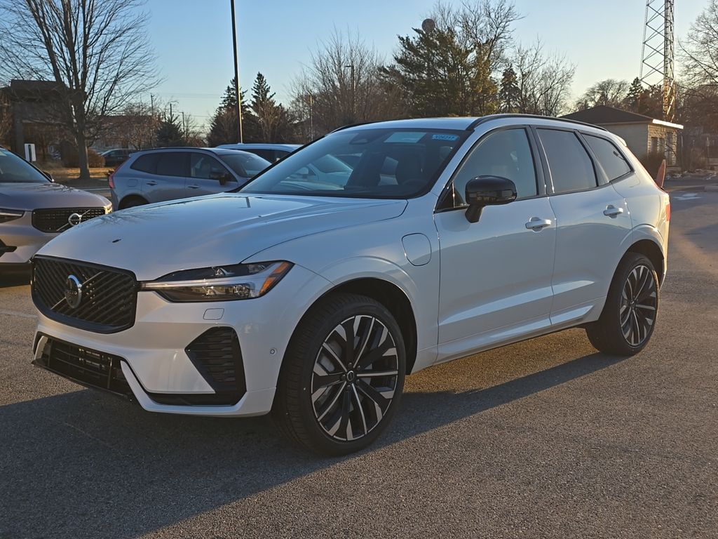 2026 Volvo XC60 T8 Ultra Dark AWD's photo