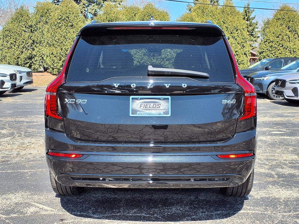 New 2026 Volvo XC90 B6 Ultra Dark Theme 7-Seater SUV